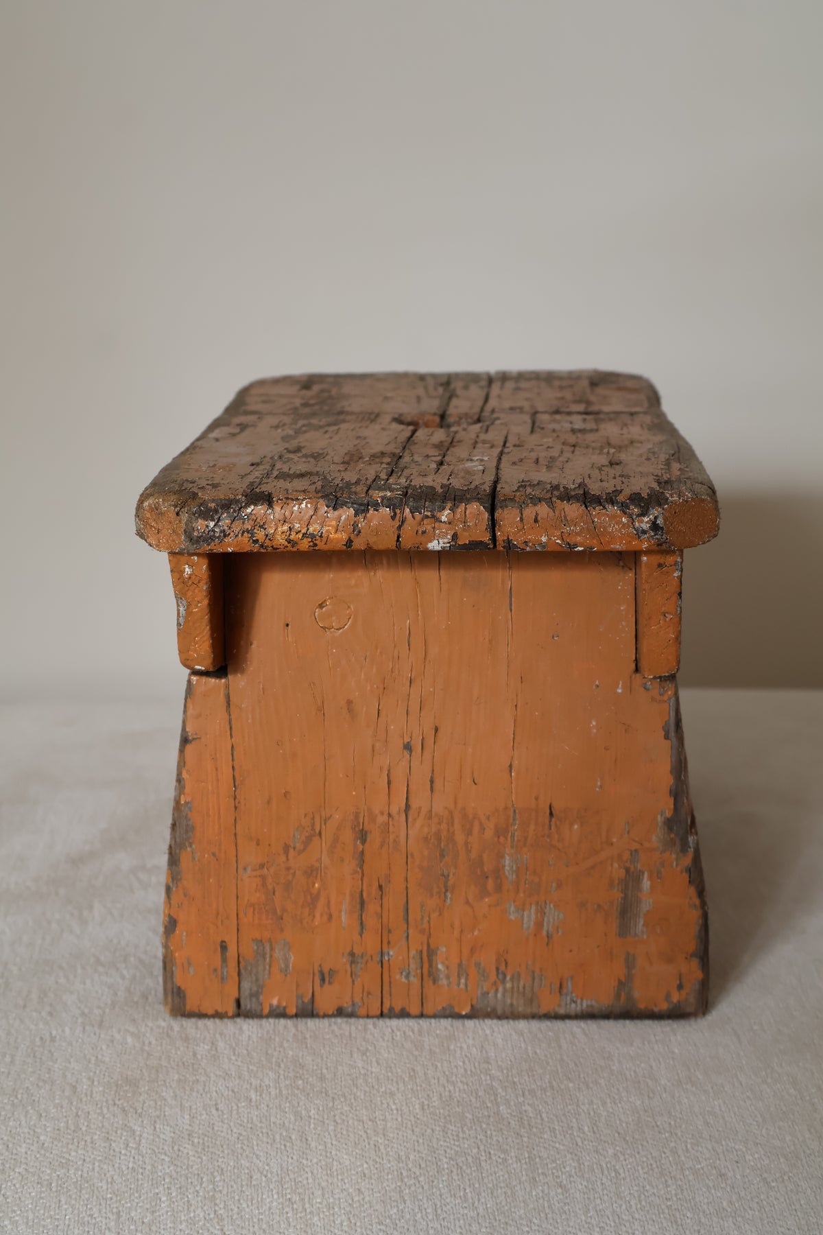Antique Early 20th Century English Milking Stool